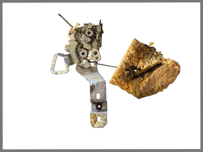 Door lock front right - Renault 20 - Renault 30 - OEM 7701023583