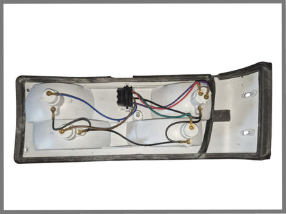 Rear light unit right – Renault 14 – OEM 7701020350 and 7701025909 and 7700546806 and 7701021579