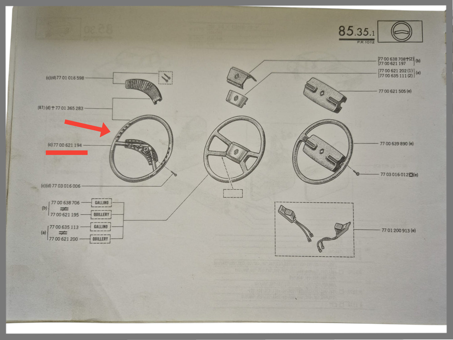 Steering Wheel - Renault 12 - OEM 7700621194