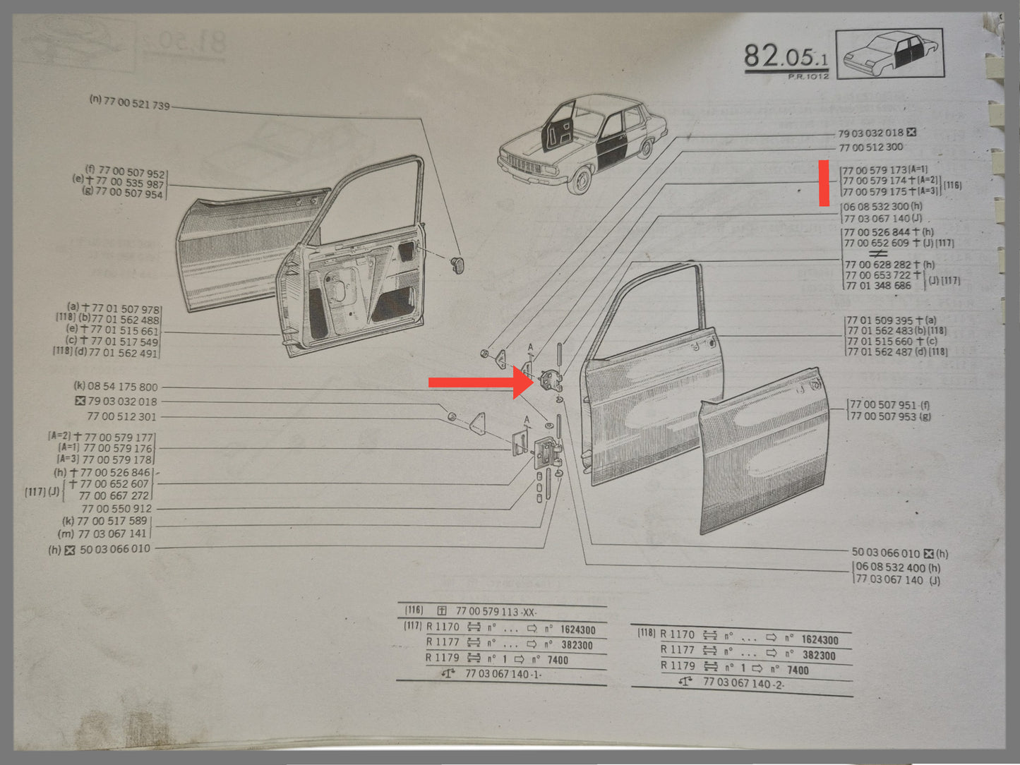 Front door hinge (upper) - Renault 6 - Renault 12 - OEM 7700628282 and 7700653722 and 7701348686