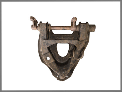 Unterer Querlenker links (verstärkte Version) (Exkl. 250,00 € Pfand für Inzahlungnahme) – Renault 16 – OEM 7700530027