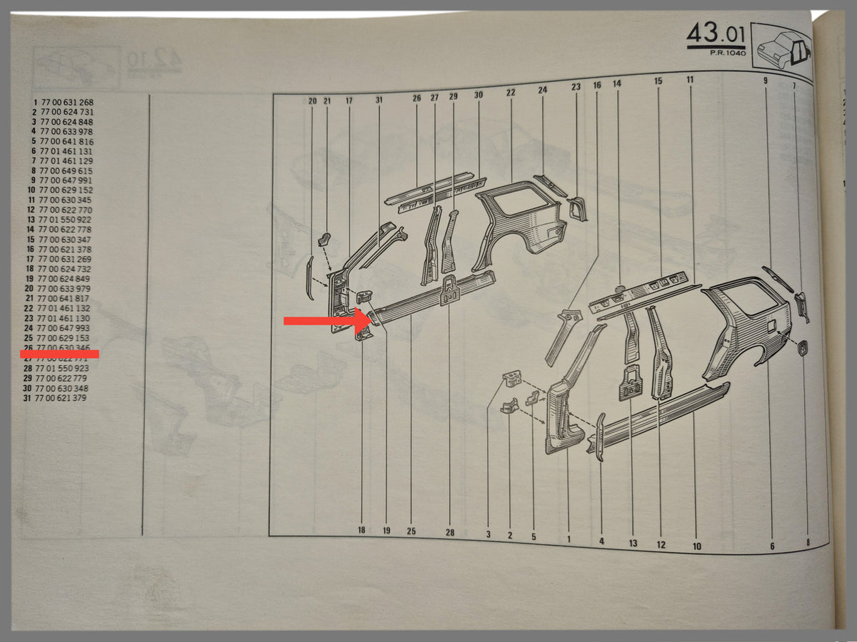 Poutre caisson droite - Renault 18 Break - OEM 7700629153