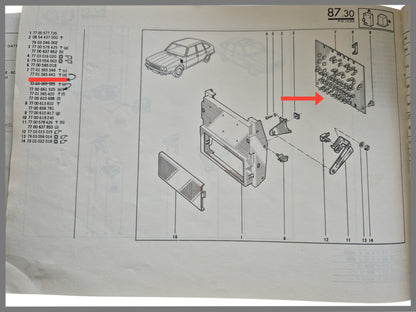 Printplaat met zekeringen - Renault 30 - OEM 7701365443