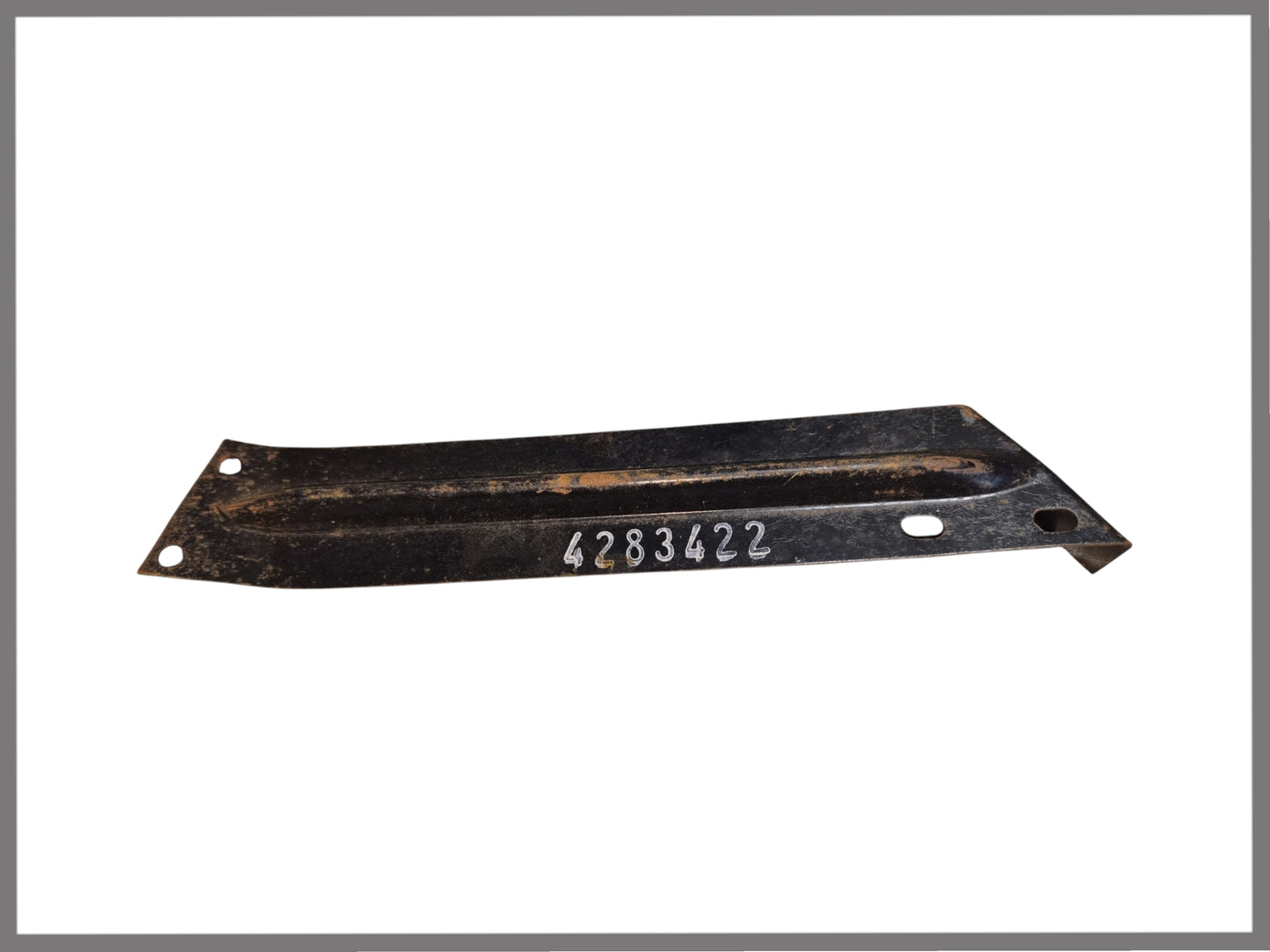 Rear right fender support – Renault 8 – Renault 10 - OEM 0428342200