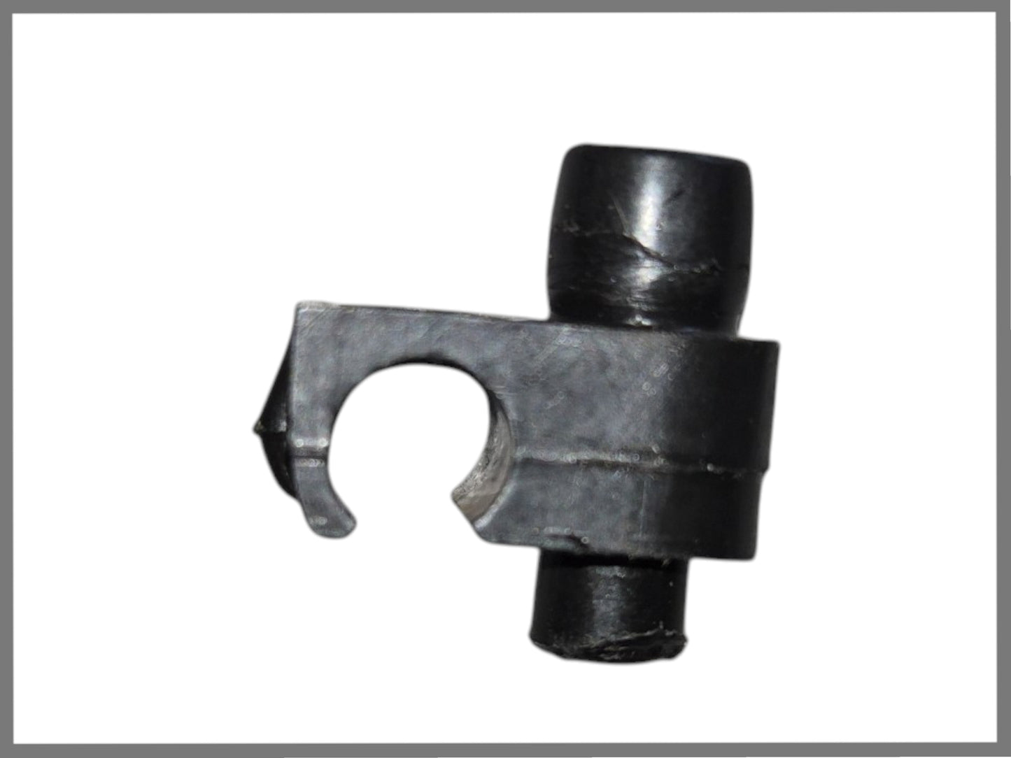 Pipe Clamp - Renault 16 - OEM 0855658400 and 7703079066